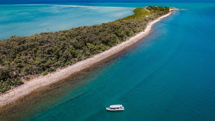 Hervey Bay: Island Hopper Adventure by Boat