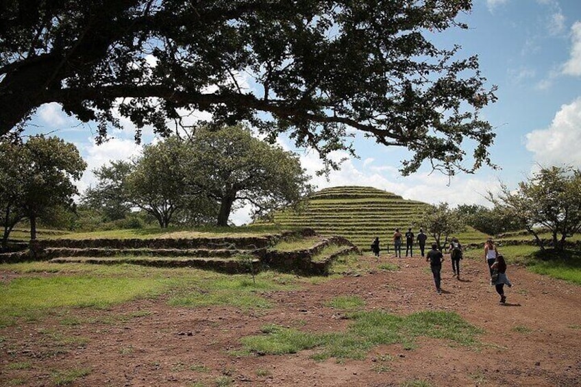 Private Full Day Tour in Guachimontones and Orendain Tequila