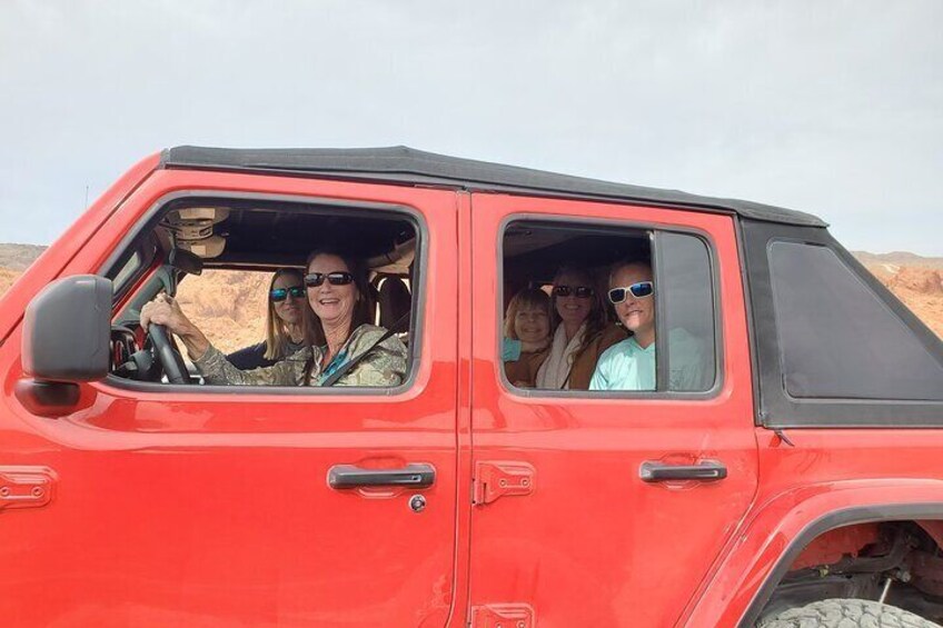 Valley Of Fire Best Offroad Adventure with Lunch