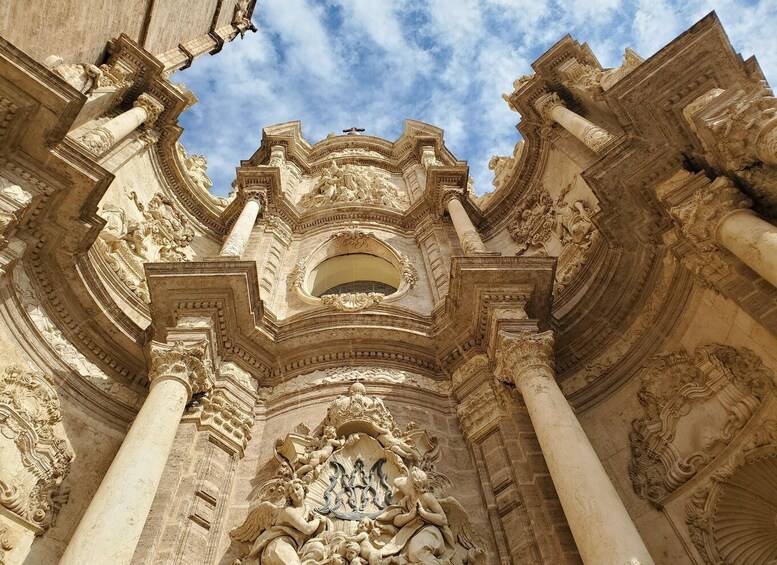 Picture 1 for Activity Valencia: Cathedral, St Nicholas, and Lonja de la Seda Tour