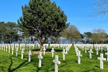 Private M.St.-Michel D-Day Omaha Pointe du Hoc American Cemetery