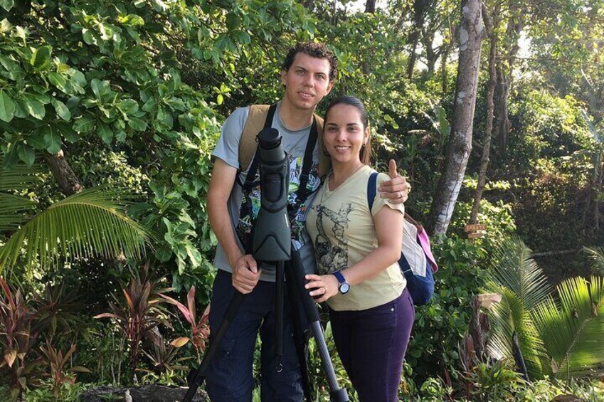 Birdwatching Half-Day Tour between clouds and forest in Monteverde