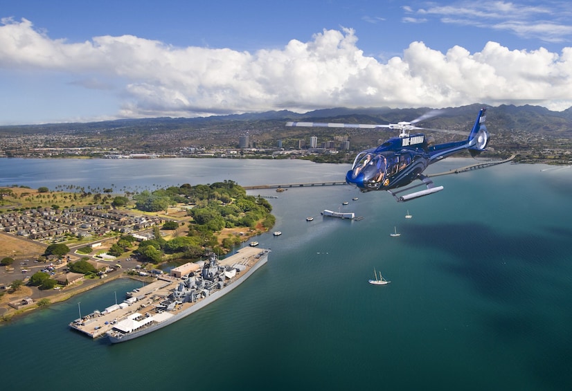 Blue Skies of Oahu Helicopter Tour