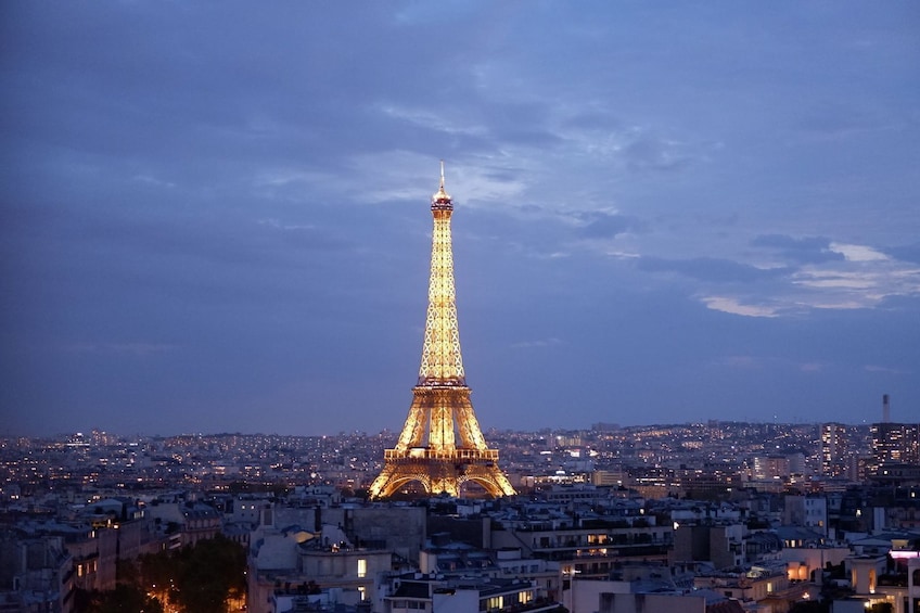 Self-Guided Audio Bus Tour: Eiffel Tower, Arc de Triomphe & Champ s-Elysées