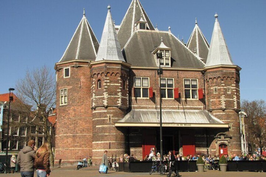 Old Amsterdam: A Self-Guided Audio Tour