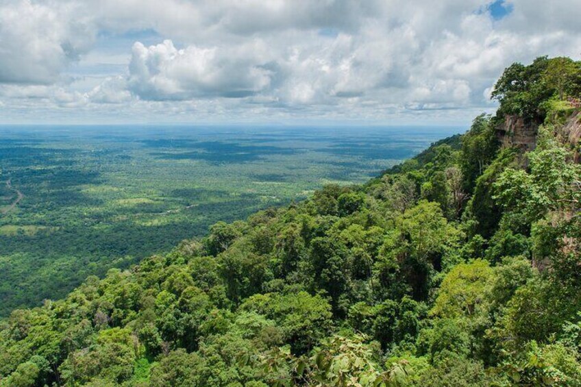 Private Tour to Phreah Vihear Temple & Koh Ker Temple from Siem Reap 