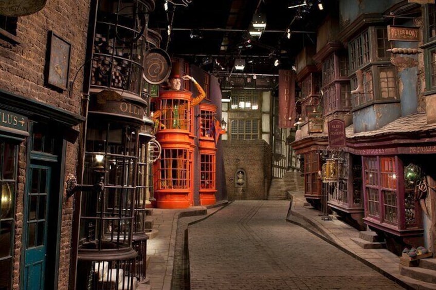 Warner Bros. Studio Tour London The Making of Harry Potter with return transfers