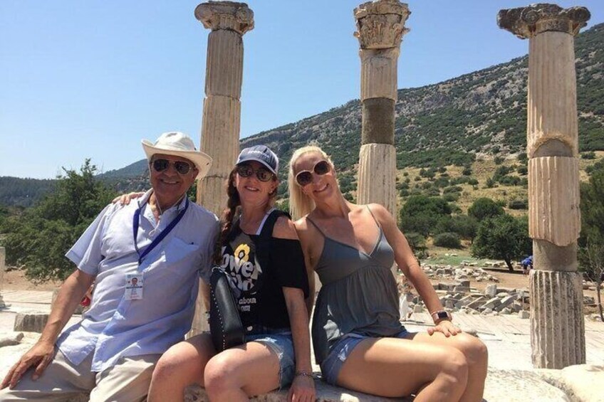 ephesus tours from cruise port kusadasi turkey -ephesus tour from kusadasi-ephesus tour from port-daily ephesus tour-ephesus-ephesus tours from cruise ships-ephesus kusadasi turkey-private ephesus 