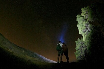 3-Hours Astronomy Hiking Experience in Roque Nublo Mountains