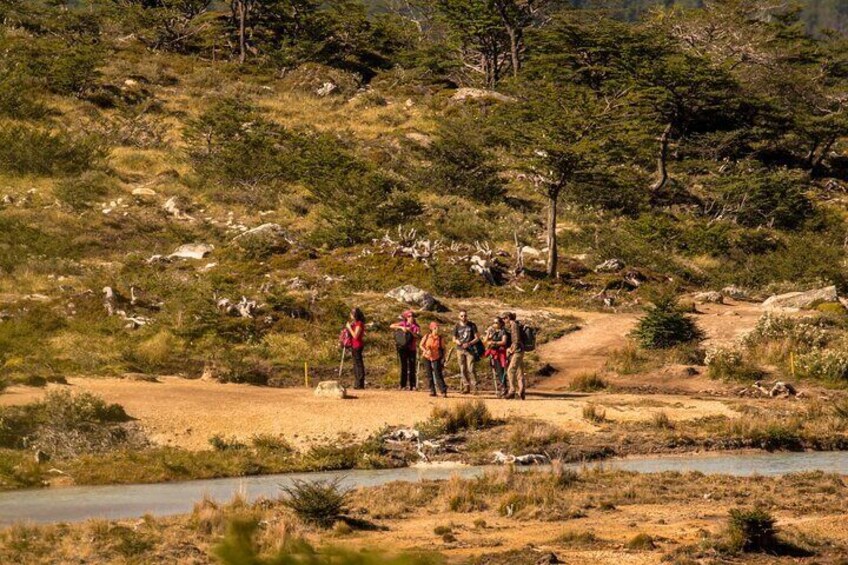 Activity 6-Hours Guided Trekking to Laguna Esmeralda with Lunch