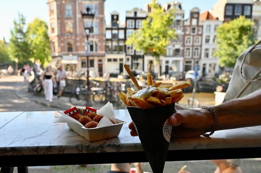 The Real Amsterdam Food Tour: Semi-Private on Canals & Jordaan