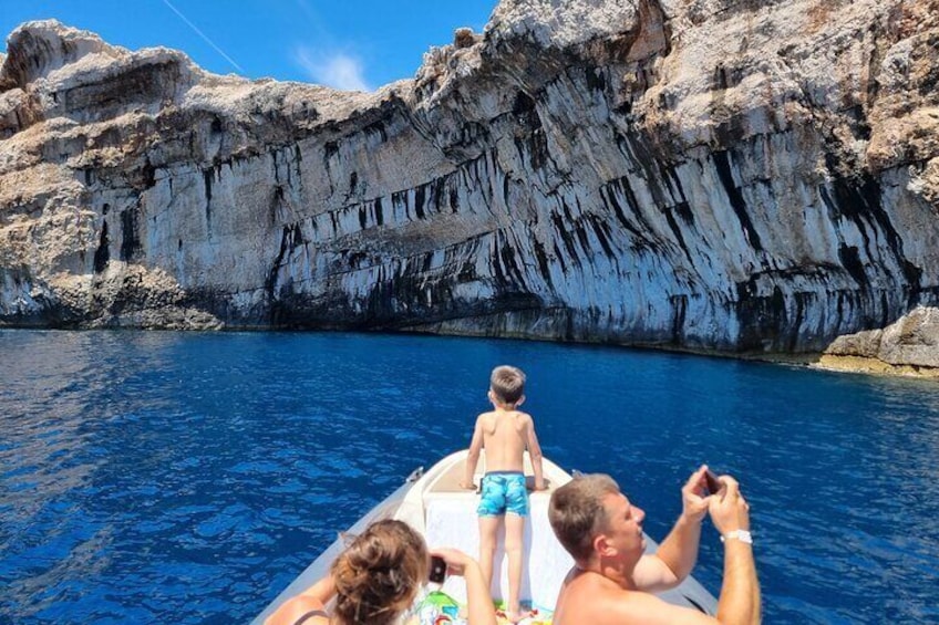 Mana Island Cliffs