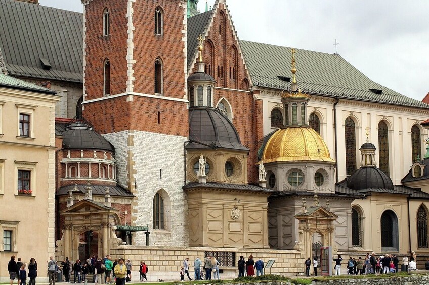 Wawel – Sightseeing of the Royal Hill with a Licensed Guide
