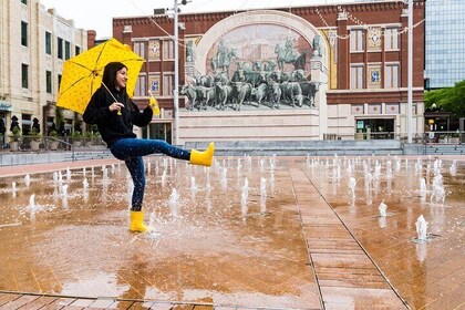 Fort Worth Sundance Square Food, History, and Architecture Tour