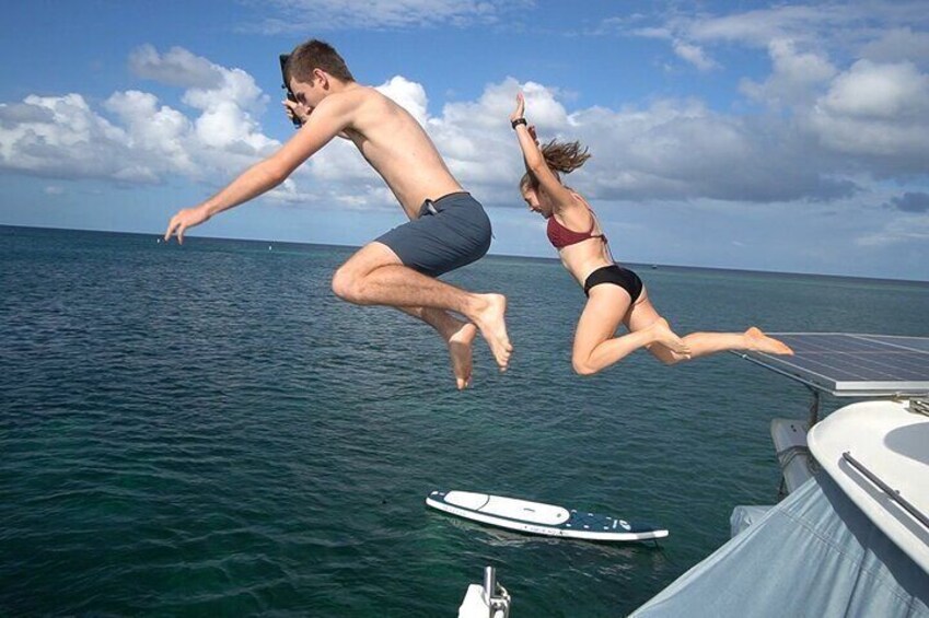 Private Snorkel & Sail with a Gourmet Lunch, Roatan