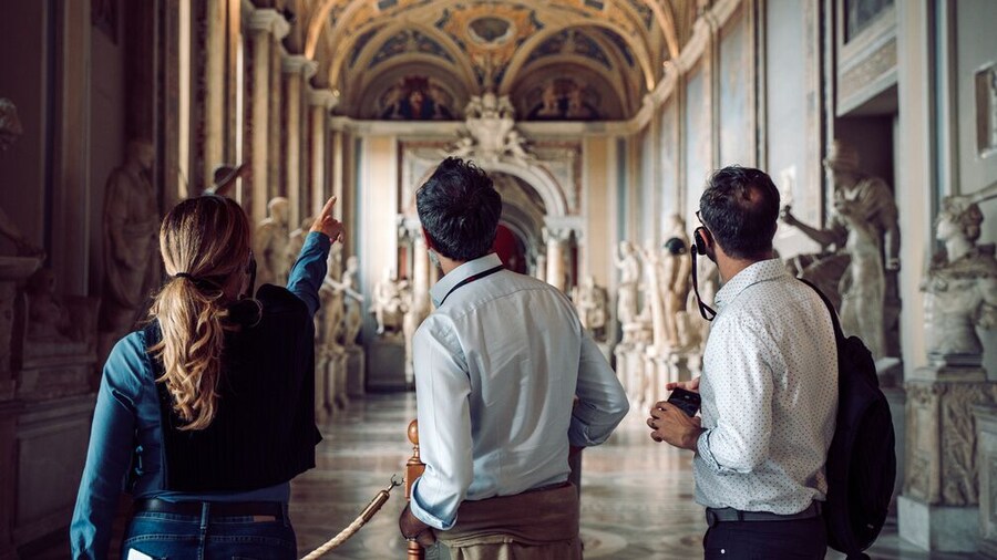 VATICAN CITY, SISTINE CHAPEL AND ST. PETER'S TOUR