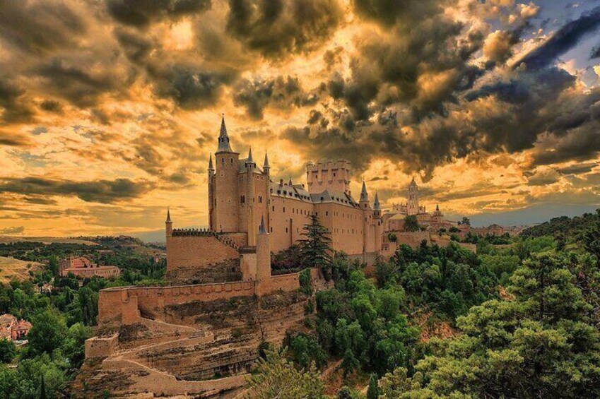 Private tour to Toledo & Segovia from Madrid