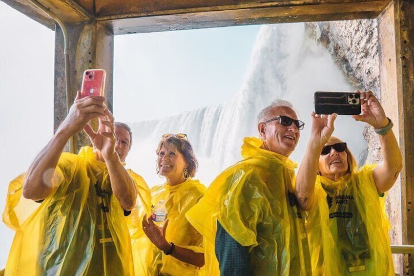 Making memories up close and personal to Niagara Falls
