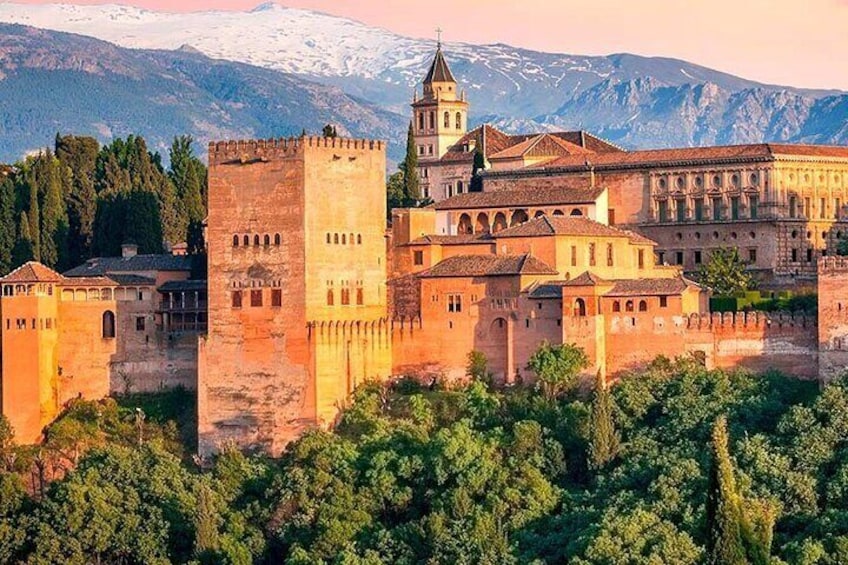 Day Trip: Alhambra Tour from Jaen