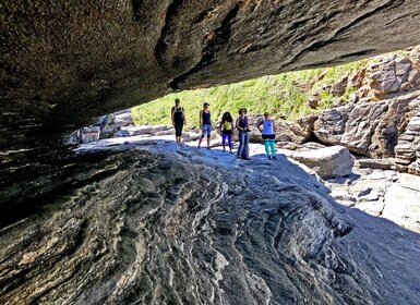 Armação dos Búzios : Marcher à travers les piscines naturelles à Búzios