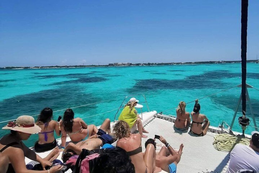 Isla Mujeres Premium Catamaran Tour with transportation from Playa del Carmen