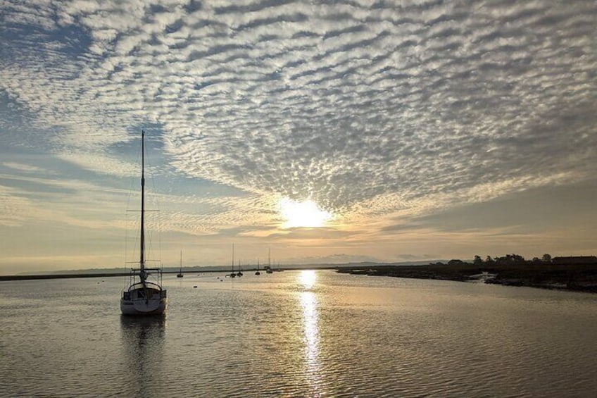 2.5 Hours SightSeeing Tour in Beaulieu River