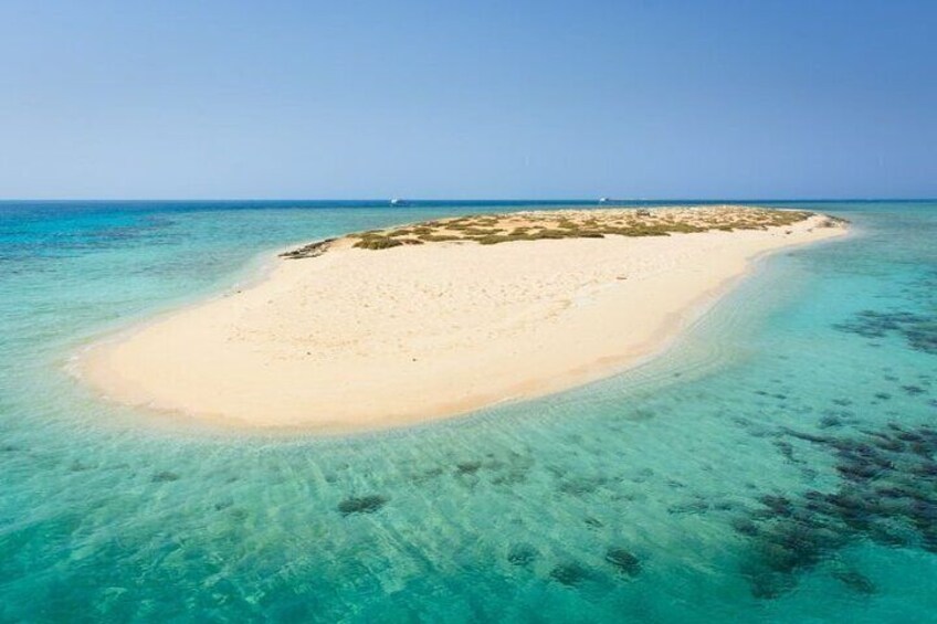 White Island & Ras Mohamed National Park Snorkeling Boat Trip