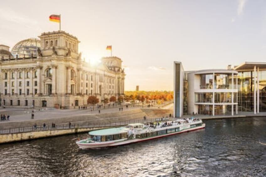 Half-Day Private Walking Tour in Berlin 