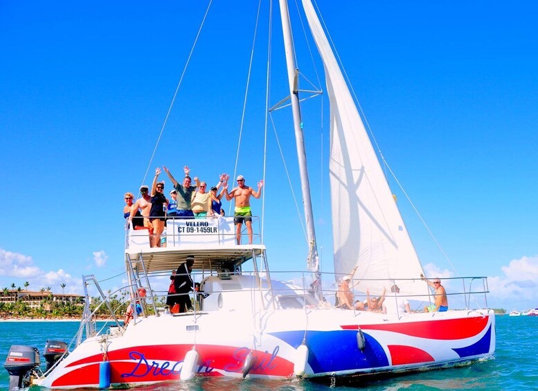 Picture 3 for Activity From Punta Cana: Saona Island Tour with Transfer and Lunch