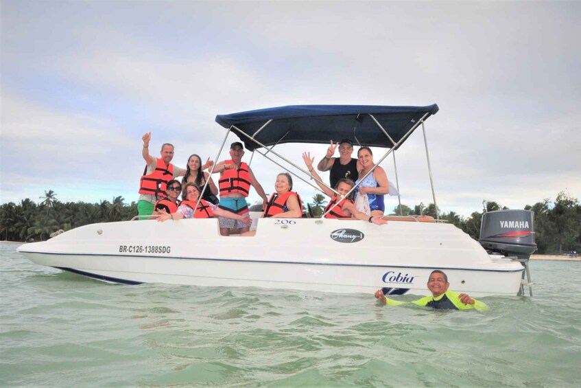 Picture 2 for Activity From Punta Cana: Saona Island Tour with Transfer and Lunch