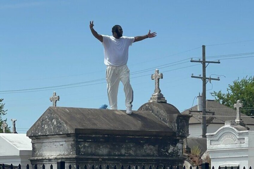 Second Line Tour & Music Experience