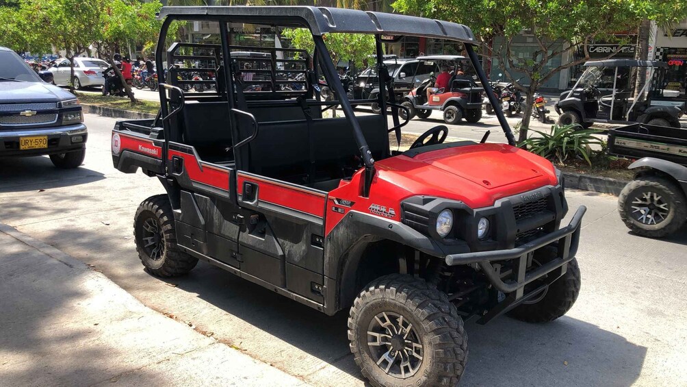 Picture 3 for Activity San Andres: 6-Seat Golf Cart Rental