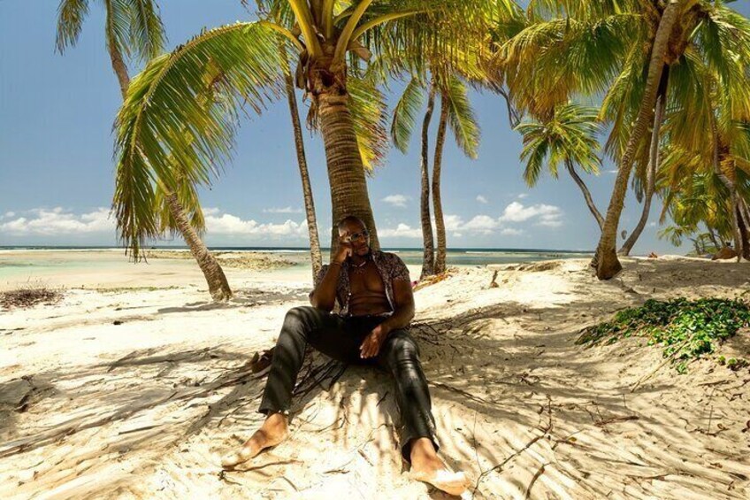 Photoshoot + Drone on a Caribbean paradise beach or day tour