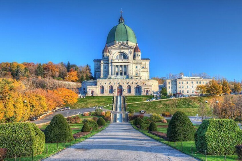 Full-Day Montreal and Cruise Tour