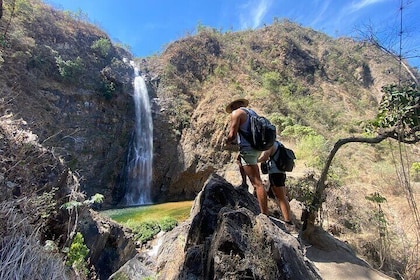 Mismaloya Waterfalls and Mountain Hike. Full-Day tour
