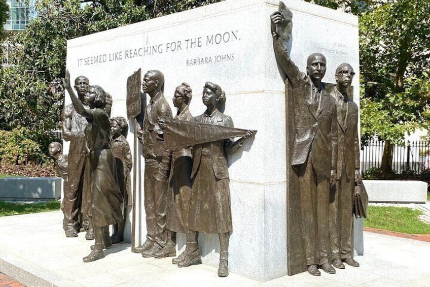 The Civil Right Monument
Capitol Square