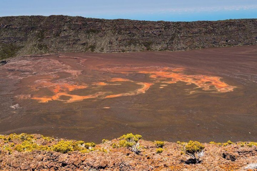 Hike: On the Piton de la Fournaise volcano