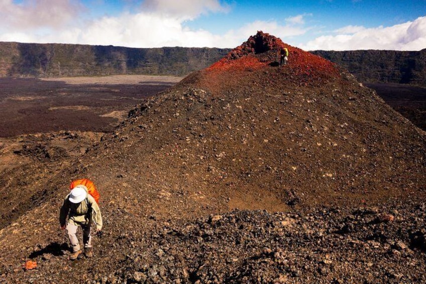 Hike: On the Piton de la Fournaise volcano