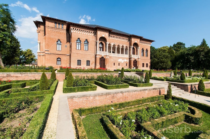 Mogosoaia Palace & Snagov Monastery Tour