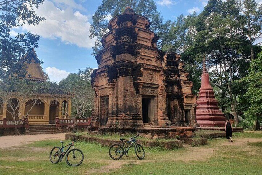 Half-Day Siem Reap City Hidden Gems Private Guided Tour