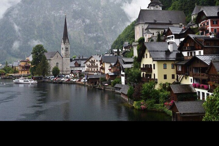 Private Day Tour of Hallstatt and Salzburg from Vienna