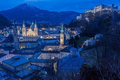 Private Day Tour of Hallstatt and Salzburg from Vienna