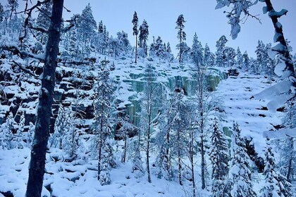 Korouoma Frozen Waterfalls Hiking Tour