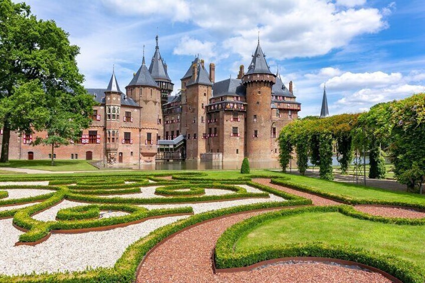 De Haar Castle Utrecht and Muiderslot Private Tour from Amsterdam