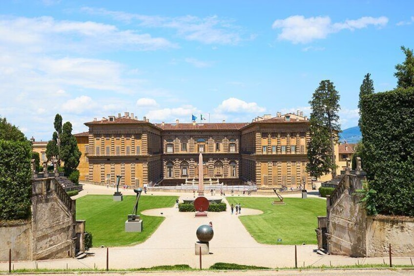 Skip-the-line Medici Chapels and Medici Family Heritage Tour 