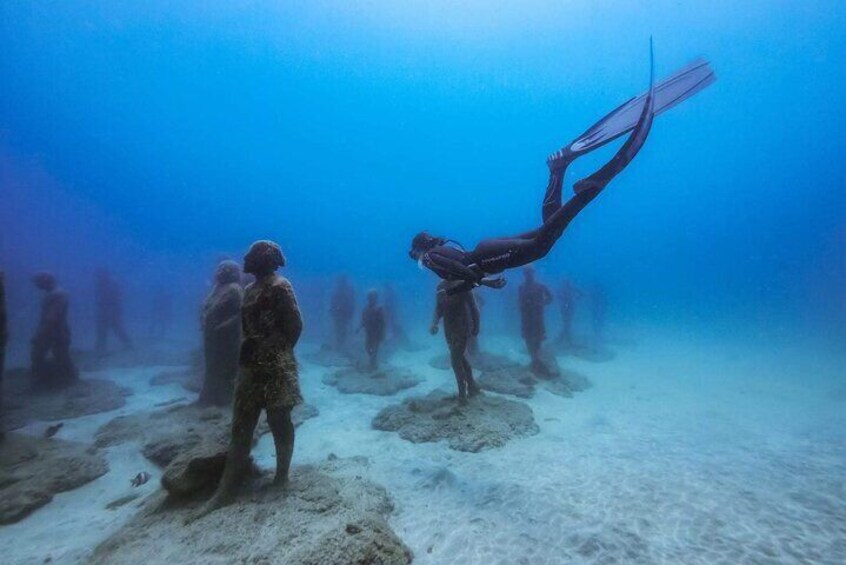 2-Hour Freediving or Snorkeling Activity at Museo Atlantico
