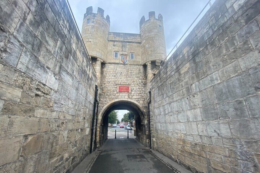 York City Medieval Walls Private Walking Tour