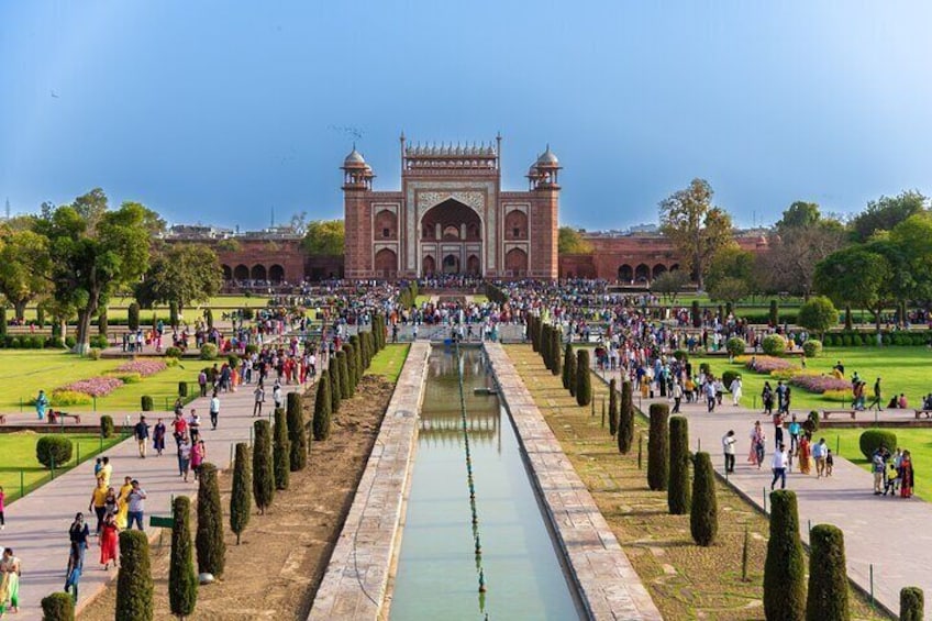 Private Full-Day Taj Mahal and Agra Fort Tour from New Delhi