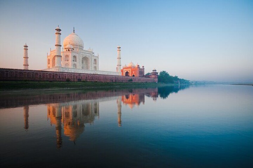 Private Full-Day Taj Mahal and Agra Fort Tour from New Delhi