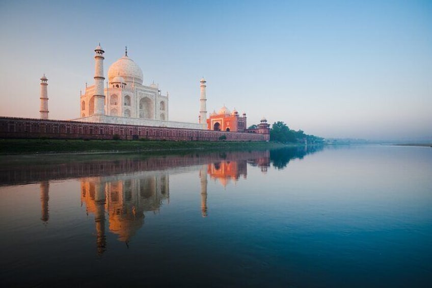 Private Full-Day Taj Mahal and Agra Fort Tour from New Delhi